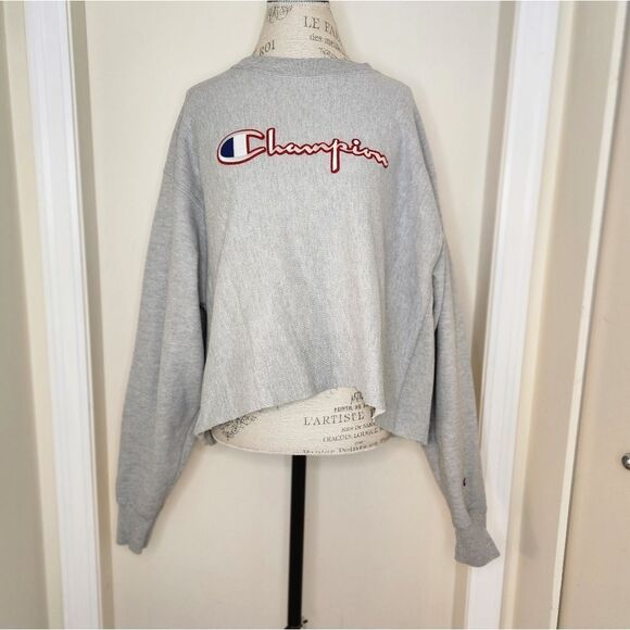 Vintage Champion Crop Sweatshirt - Picture 1 of 10